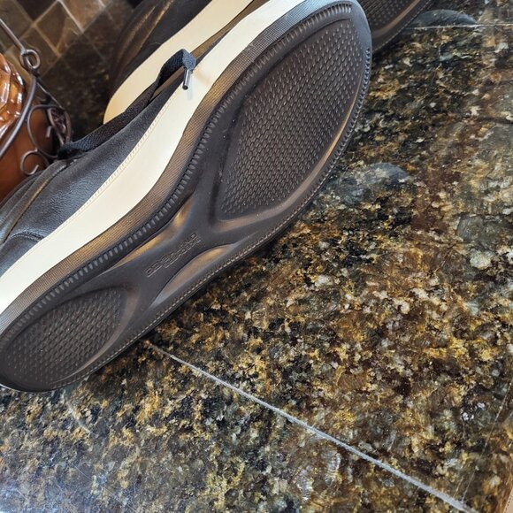 NWOT Skechers Air Cooled Gogo Mat Black Mens' Size 11 (or Womens) - Picture 3 of 3